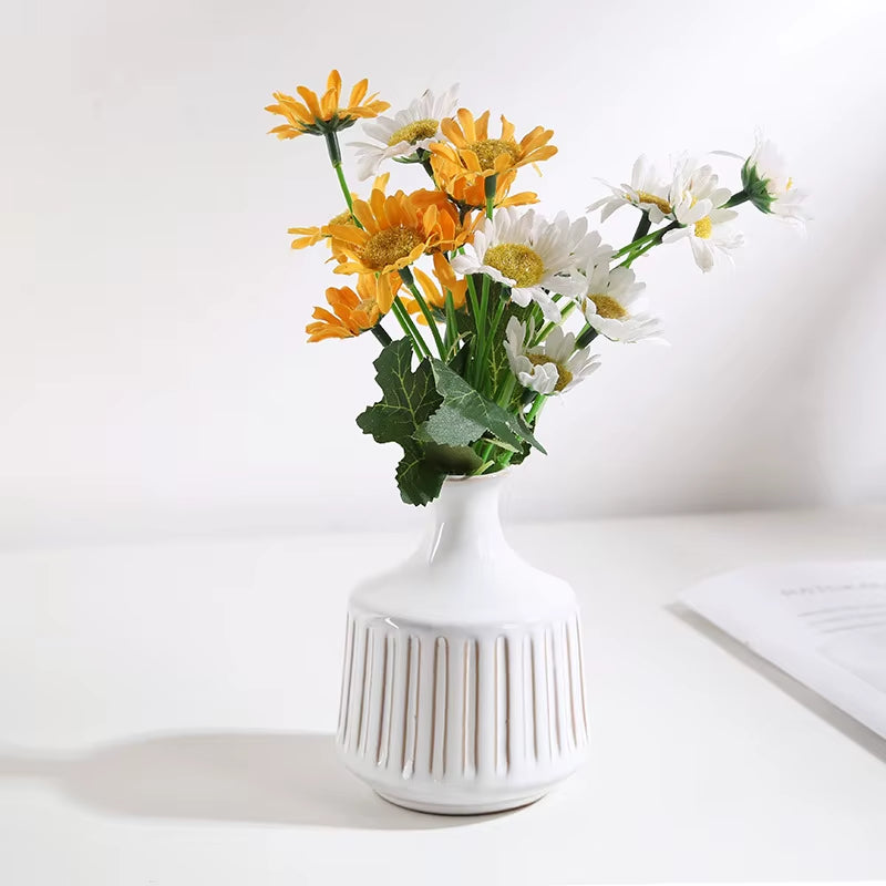 Ceramic Vase Creative Mini Flower Device Aromatherapy Bottle Arts and Crafts Display TV Cabinet Wine Cabinet Decoration