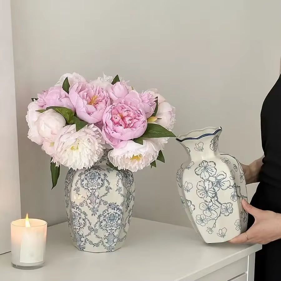Vintage Ceramic Vase Blue and White Procelain Flower Pot Hand-Painted Vase for Flowers Home Decor Balcony Living Room Decoration