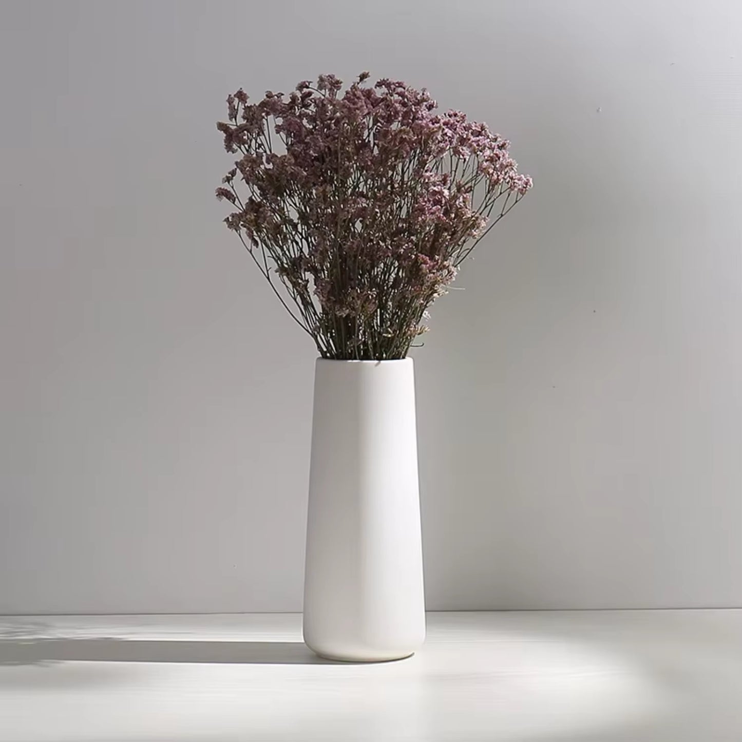 Minimalist Ceramic Flower Vase Room White Flower Ware Office Desktop Decorations Jar Ikebana Flowers Vase Nordic Vase Vase