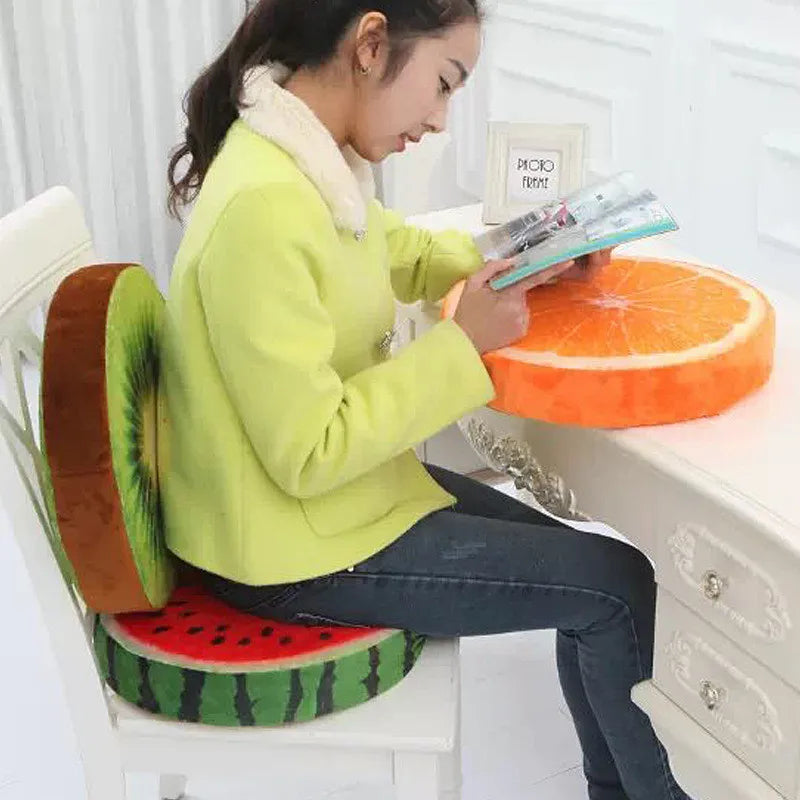 33cm round throw pillow with 3D fruit print design in plush fabric&nbsp;